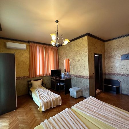 Guesthouse Petra Veliko Tarnovo Luaran gambar