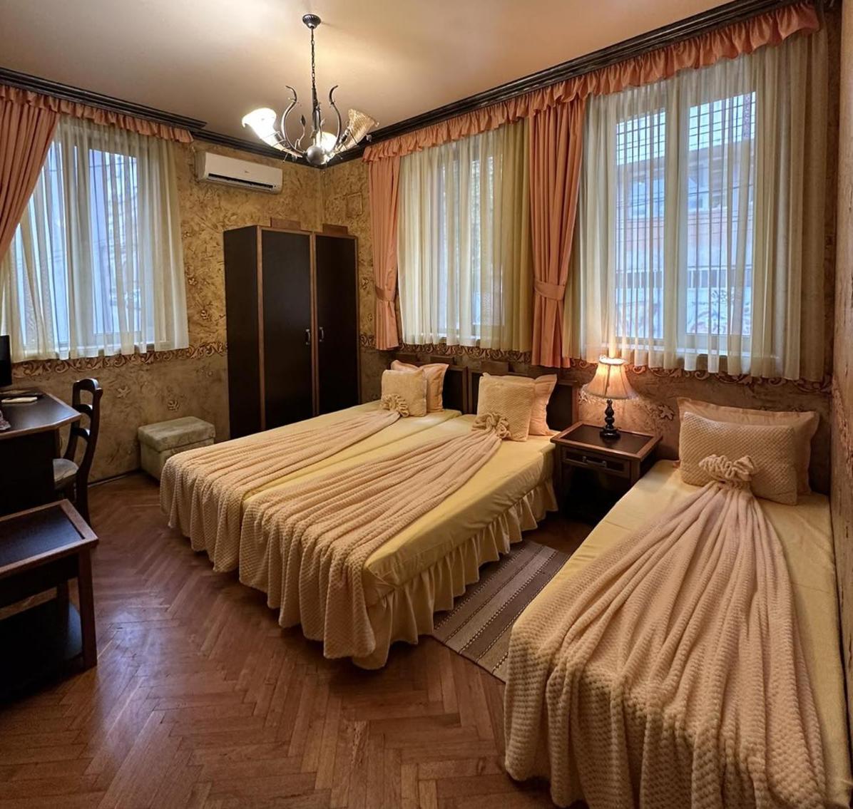 Guesthouse Petra Veliko Tarnovo Luaran gambar